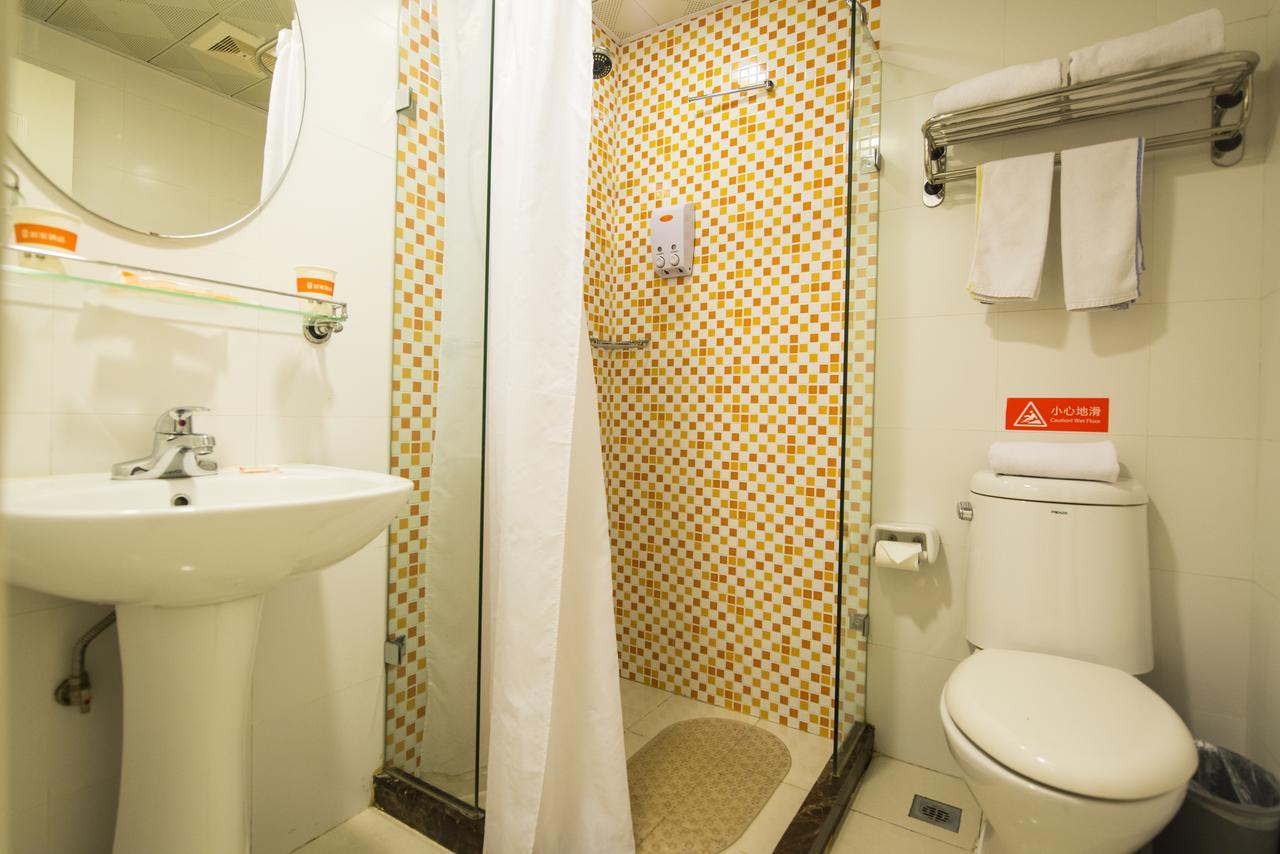 Home Inn Beijing Yansha East Sanyuan Bridge Εξωτερικό φωτογραφία