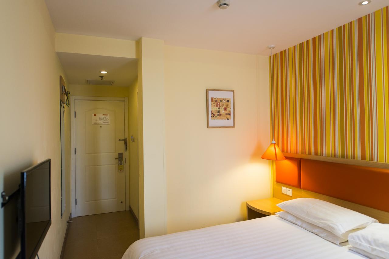 Home Inn Beijing Yansha East Sanyuan Bridge Εξωτερικό φωτογραφία
